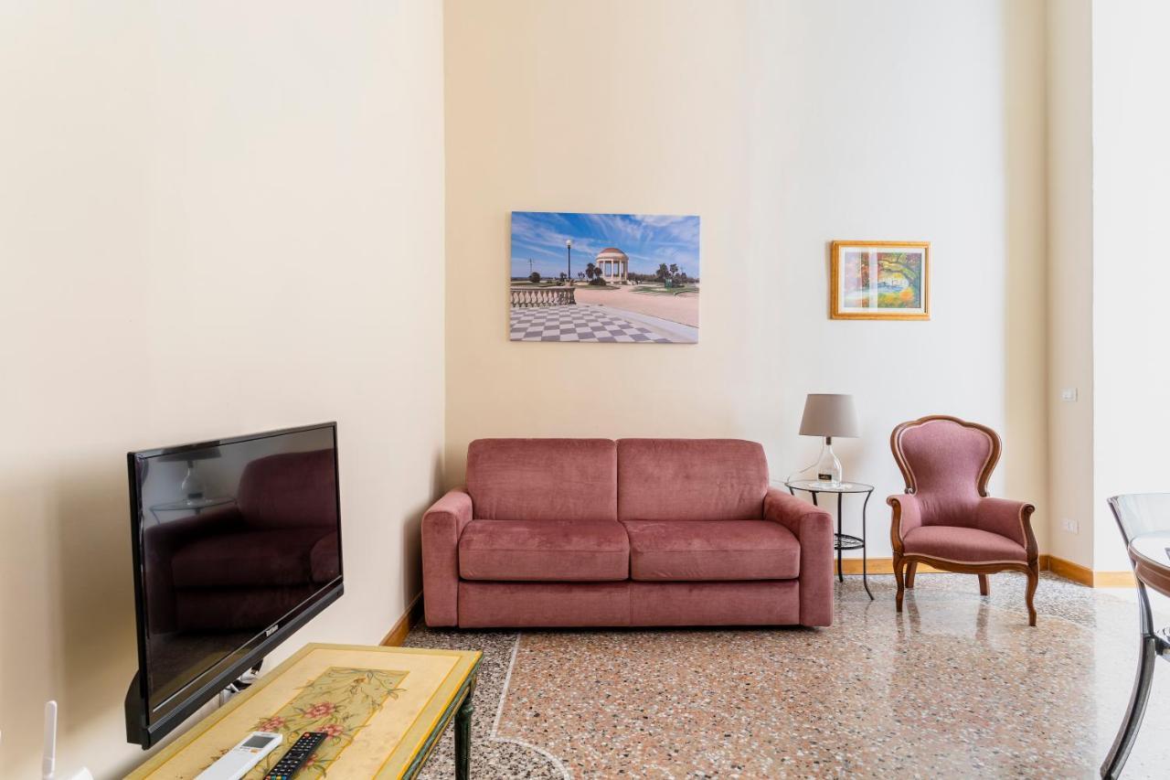 Livorno Central Flat-2 Min Walk The Cathedral! Exteriör bild